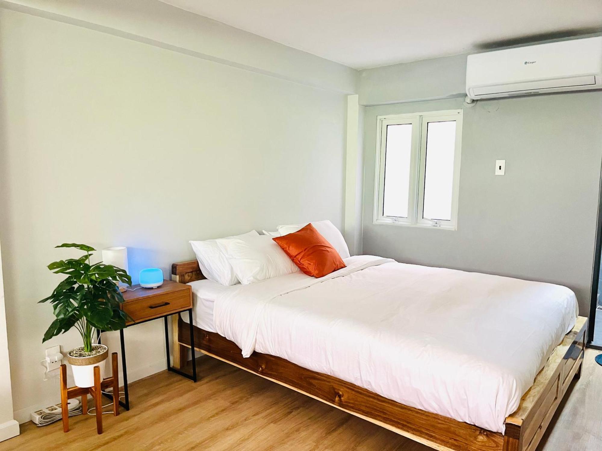 Green Box Rooms Хошимин Экстерьер фото